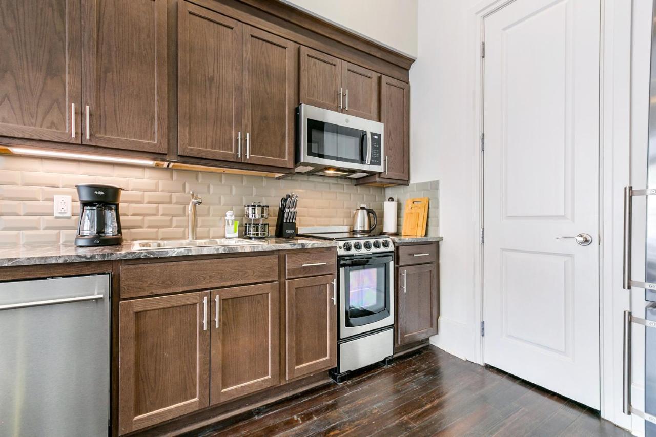 1 And 2 Bedroom Private Condos Steps Away From French Quarter Новый Орлеан Экстерьер фото
