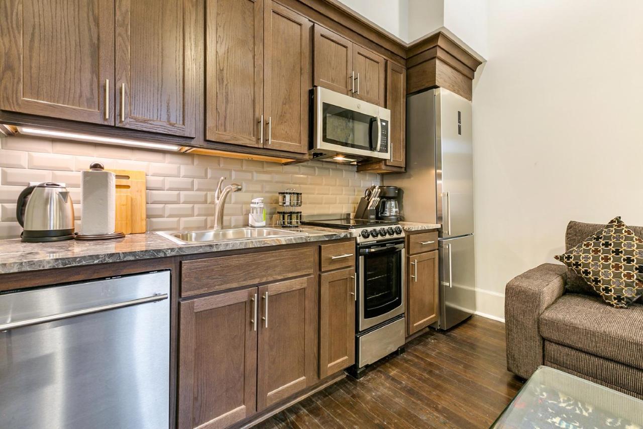 1 And 2 Bedroom Private Condos Steps Away From French Quarter Новый Орлеан Экстерьер фото