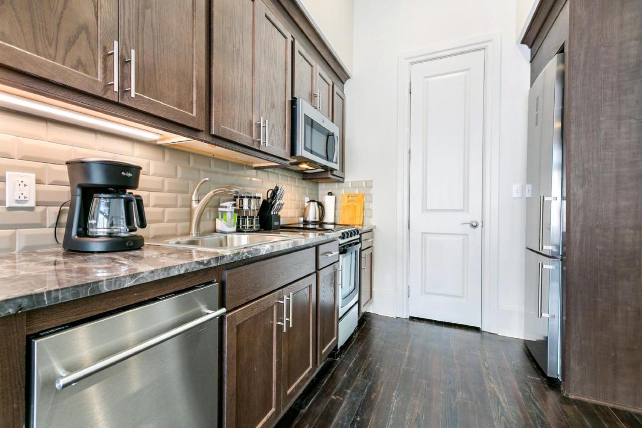 1 And 2 Bedroom Private Condos Steps Away From French Quarter Новый Орлеан Экстерьер фото